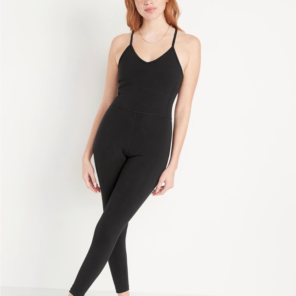 Old navy powerchill 7/8 length jumpsuit